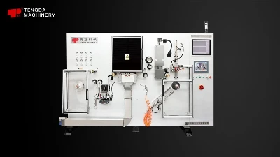 Derrubando a máquina de perfuração a laser de alta velocidade de papel